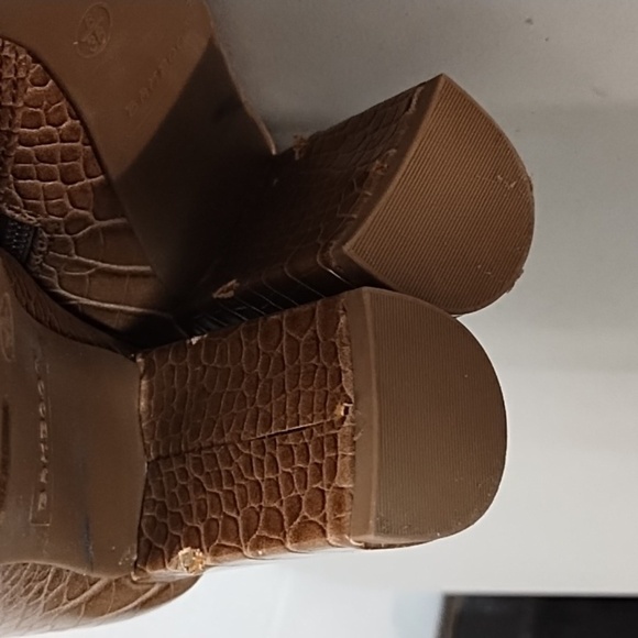 Bamboo 8 Croc Embossed High Heeled Pointed Toe Boot Bootie Tan Beige Bellflower - Picture 7 of 12